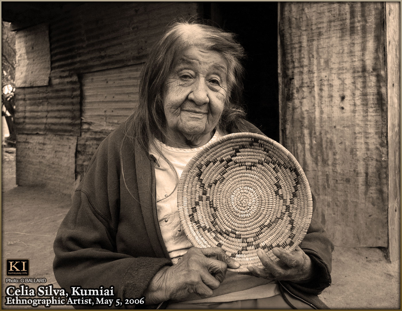 JUNCUS BASKET ART